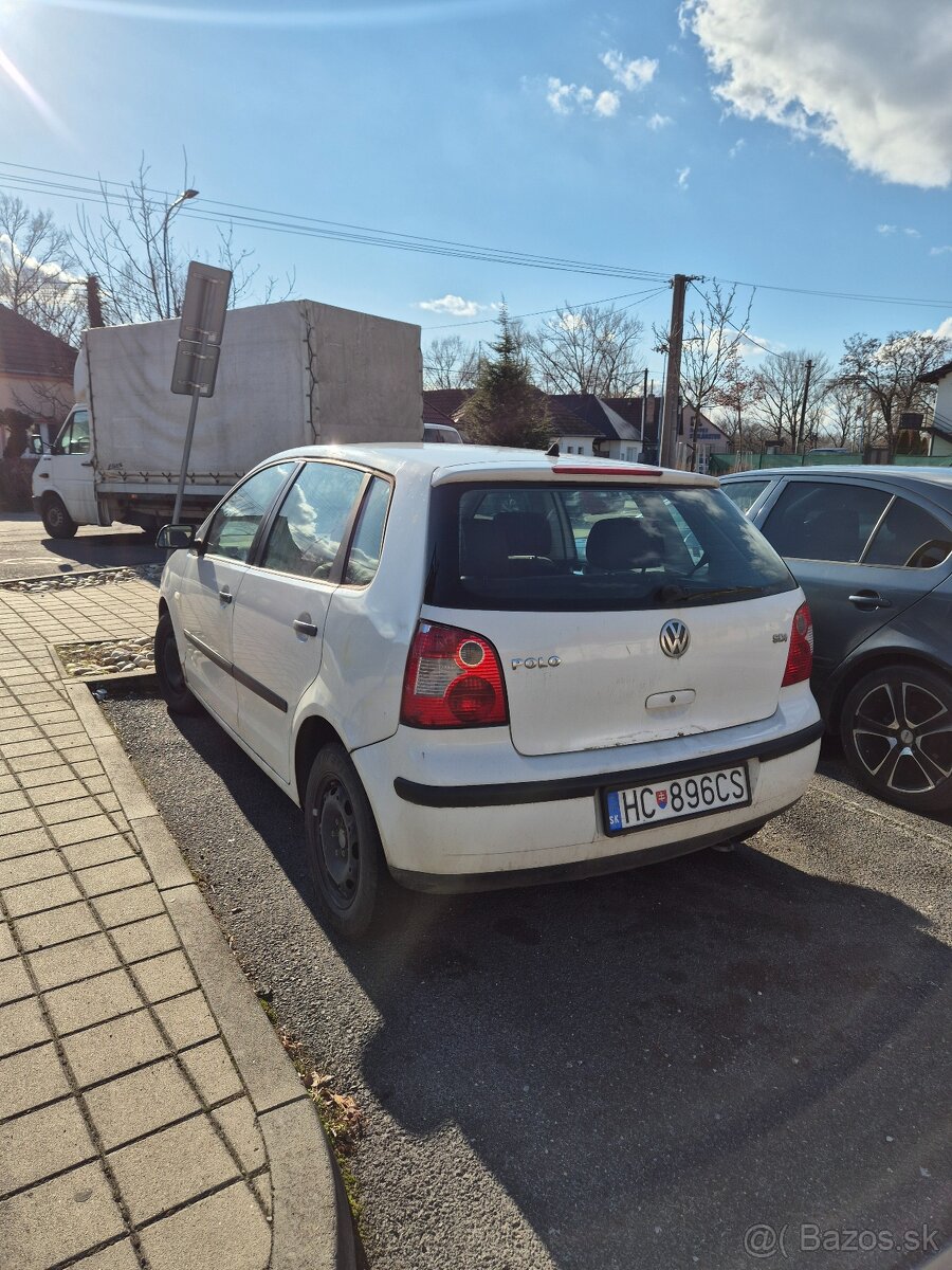 Predam volkswagen polo 1.9sdi