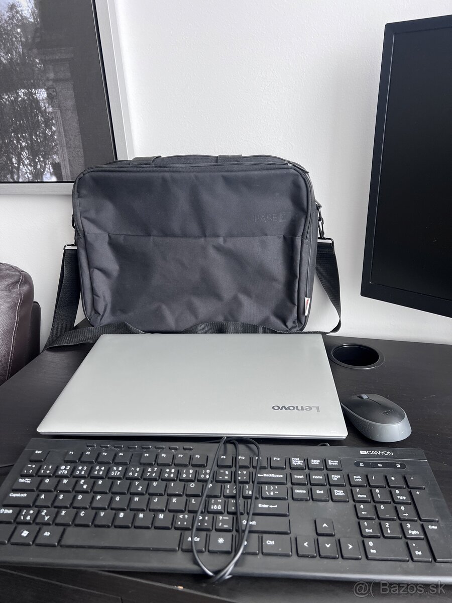 Lenovo Ideapad 320 s príslušenstvom