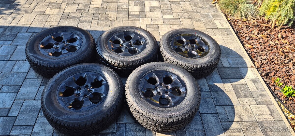 Zimne pneumatiky 275/65r18