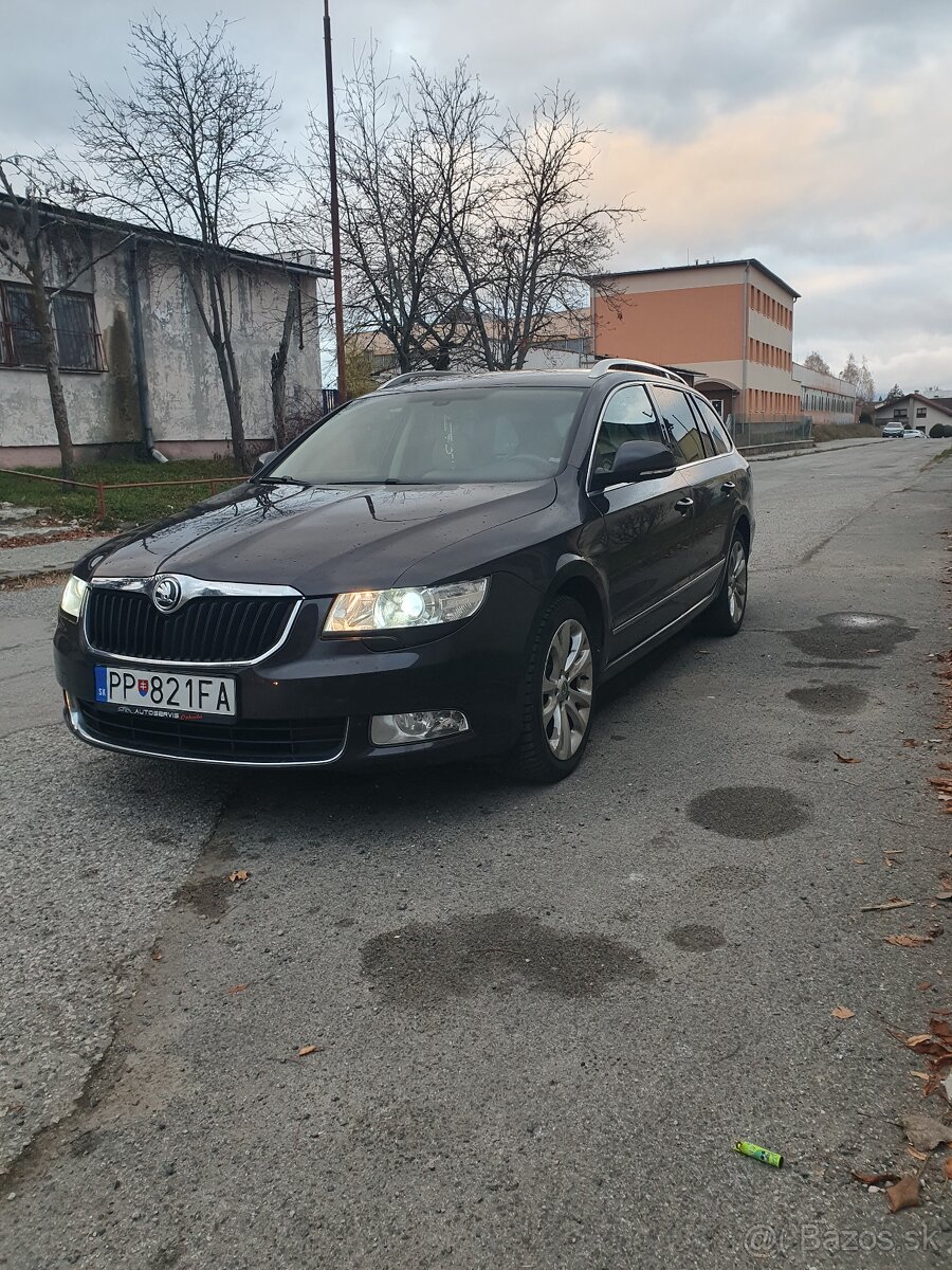 Škoda superb