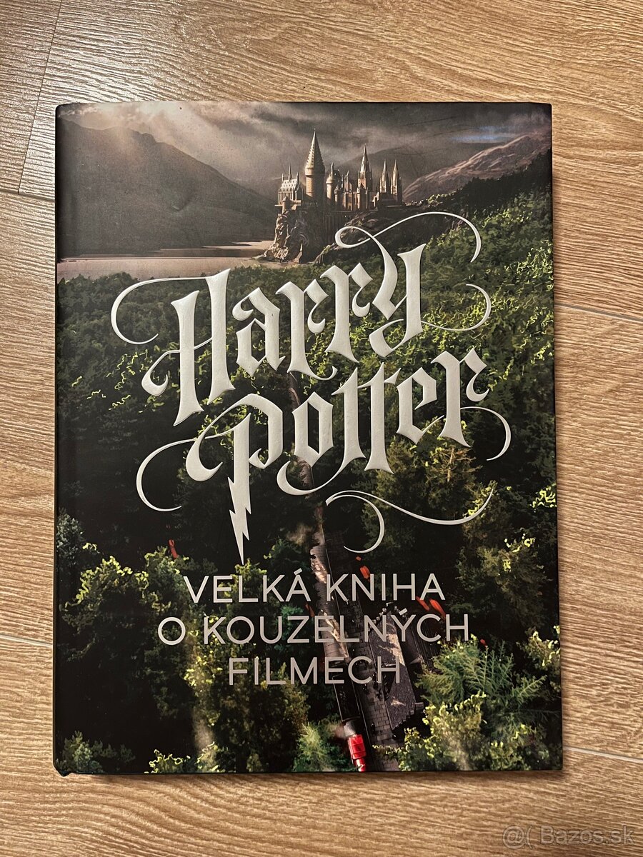 HARRY POTTER - Veľká kniha o kouzelných filmech