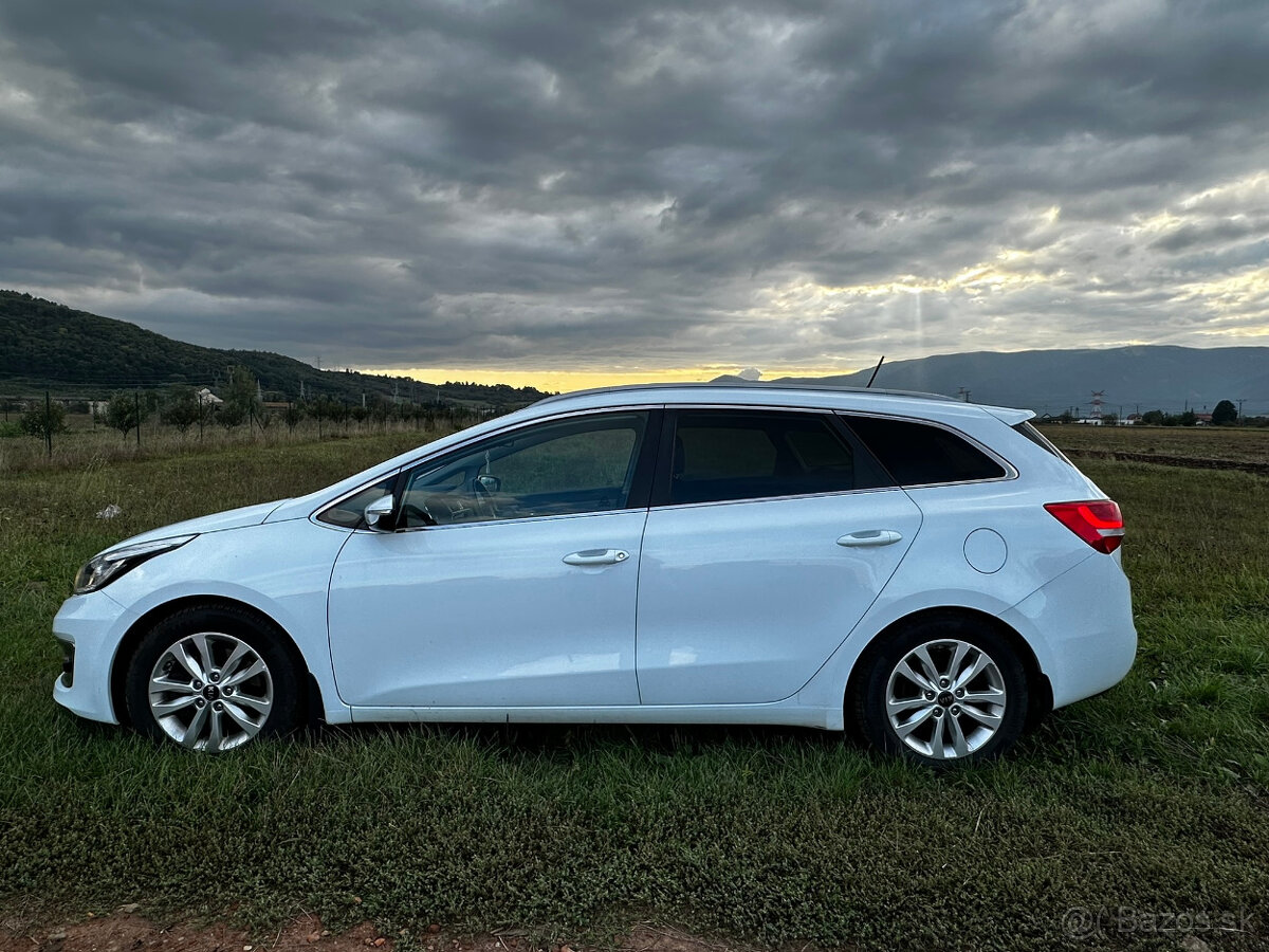 Kia Ceed SW 1.6 benzín manuál