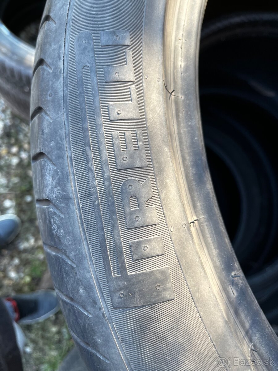 Pirelli letne pneu 285/40 R21 5,5 mm 2021