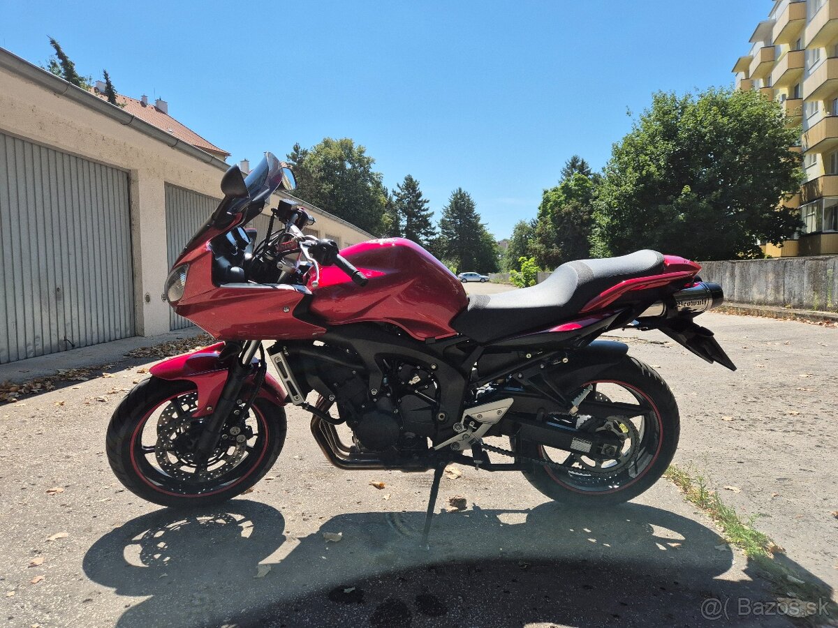 Yamaha FZ6 Fazer S2