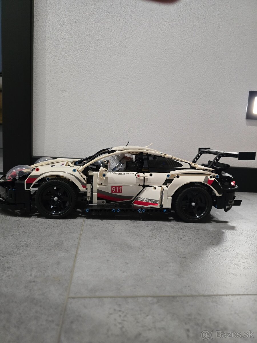 Predam original LEGO® Technic 42096 Porsche 911 RSR