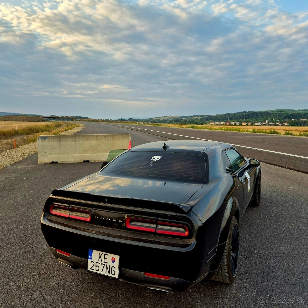 Dodge challenger 5.7 hemi v8 2016, 280 kw