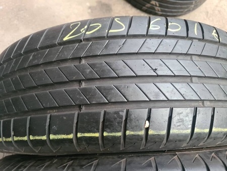 205/60r16 letné 4 ks BRIDGESTONE dezén 6,8-5,6 mm