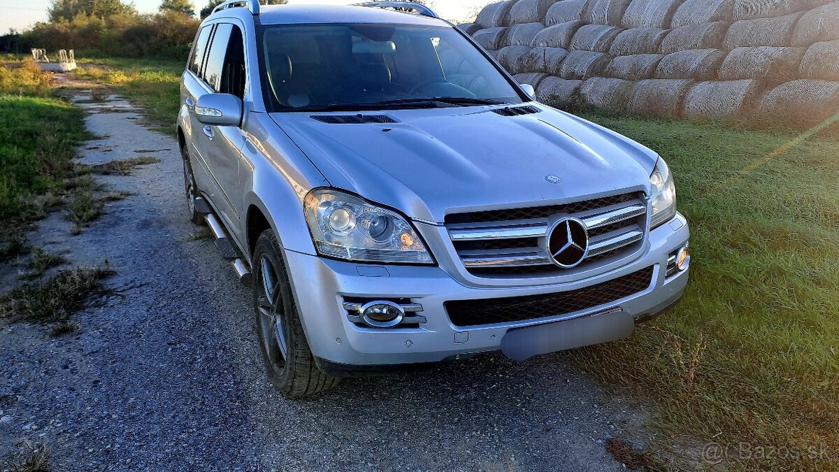 Predam mercedes gl 320cdi na nahradne diely