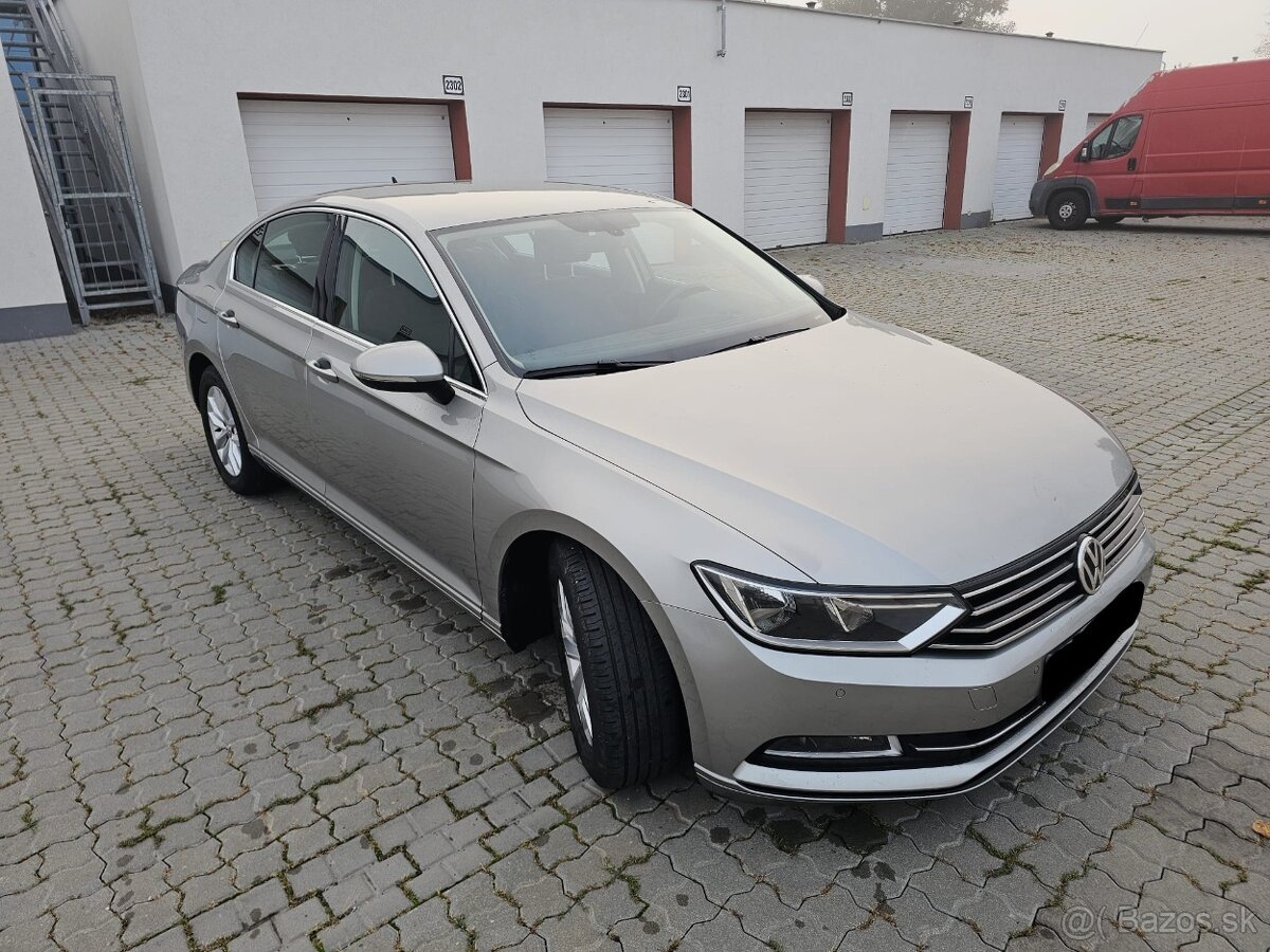 Volkswagen Passat 1.6 TDI M6 Comfortline DVD ACC Kamera R16