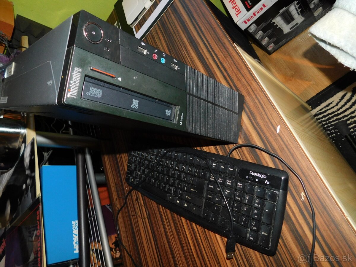 Lenovo M81