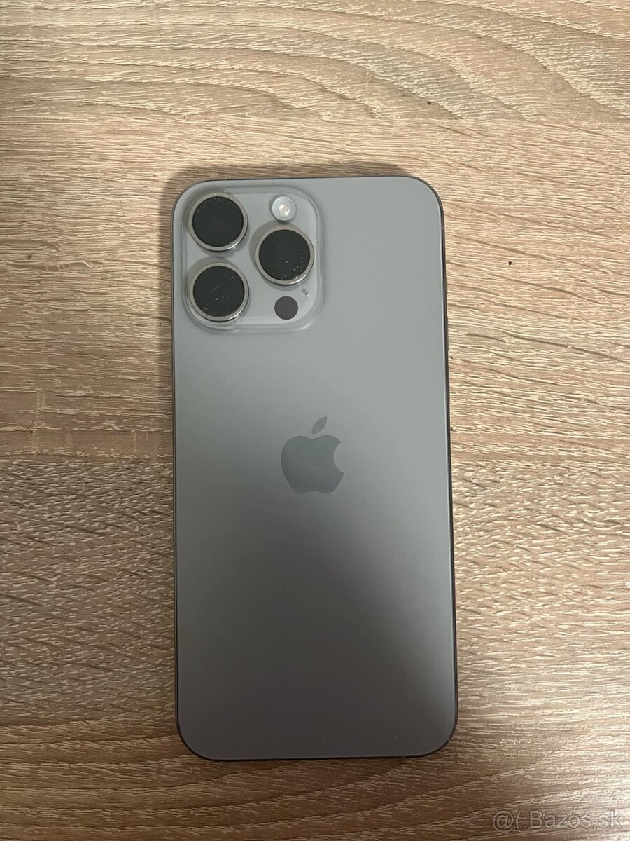 iPhone 15 Pro Max