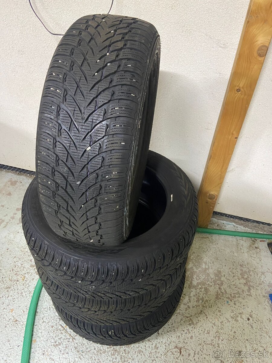 Nokian 215/60 R17 zimne 4ks