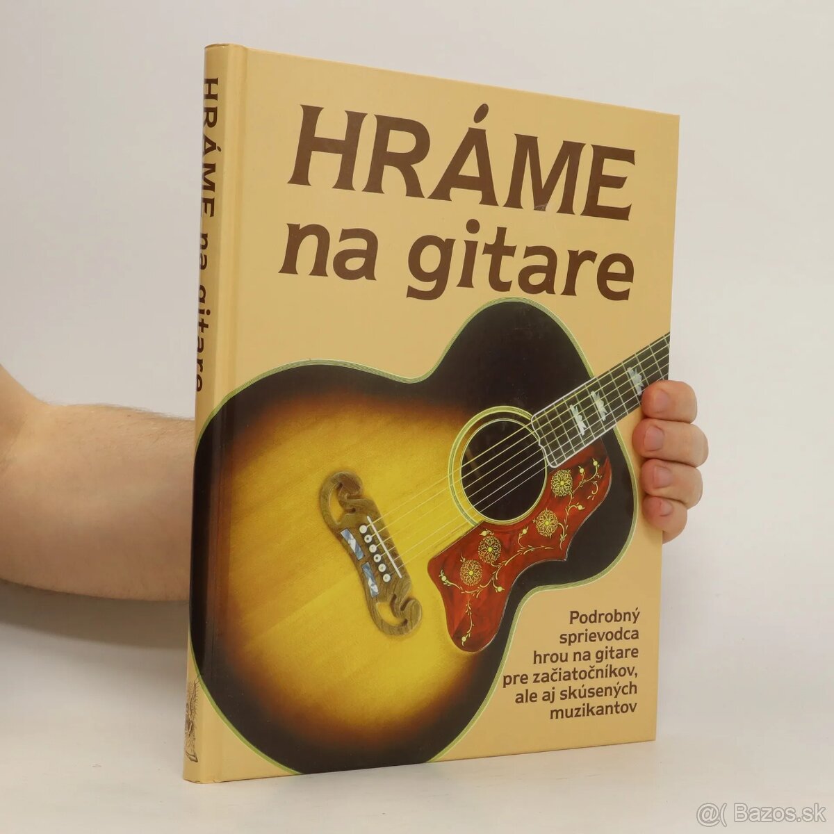 Hráme na gitare