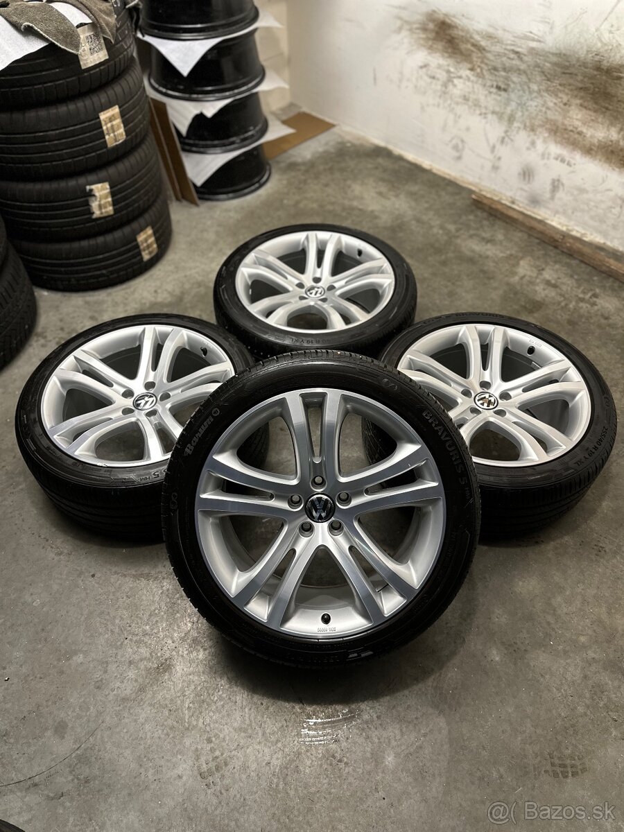 Letná sada VW Tiguan RLine 5x112 R19 , 255/40/19 Savannah