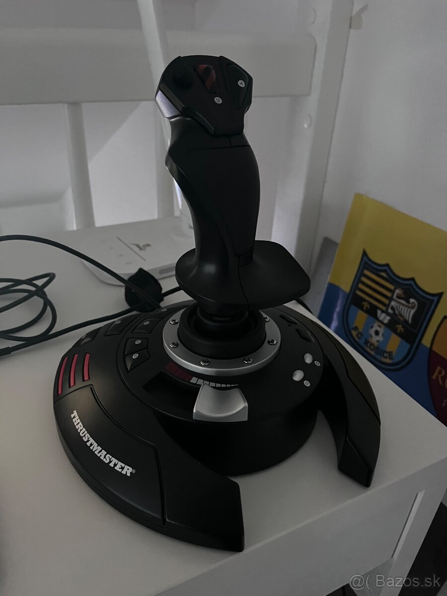 na predaj joystick thrustmaster