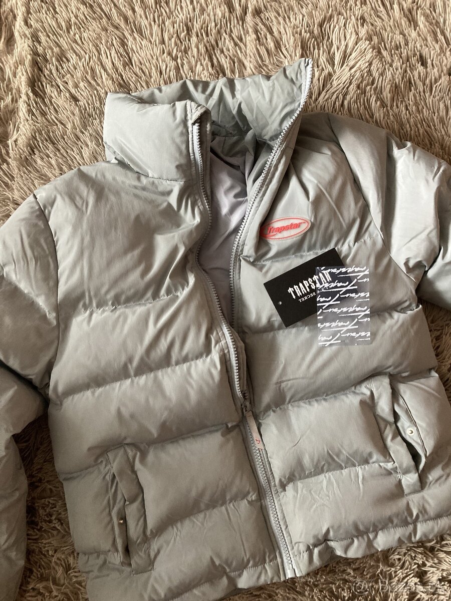 Trapstar HyperDrive puffer jacket-lightgrey/red