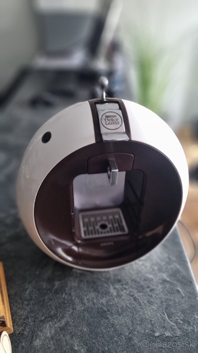 DOLCE GUSTO KRUPS KÁVOVAR