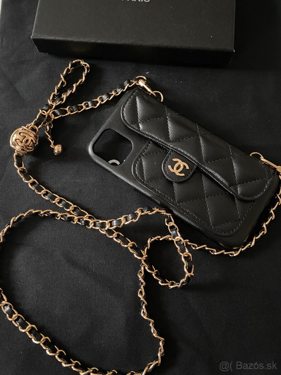 Chanel iphone