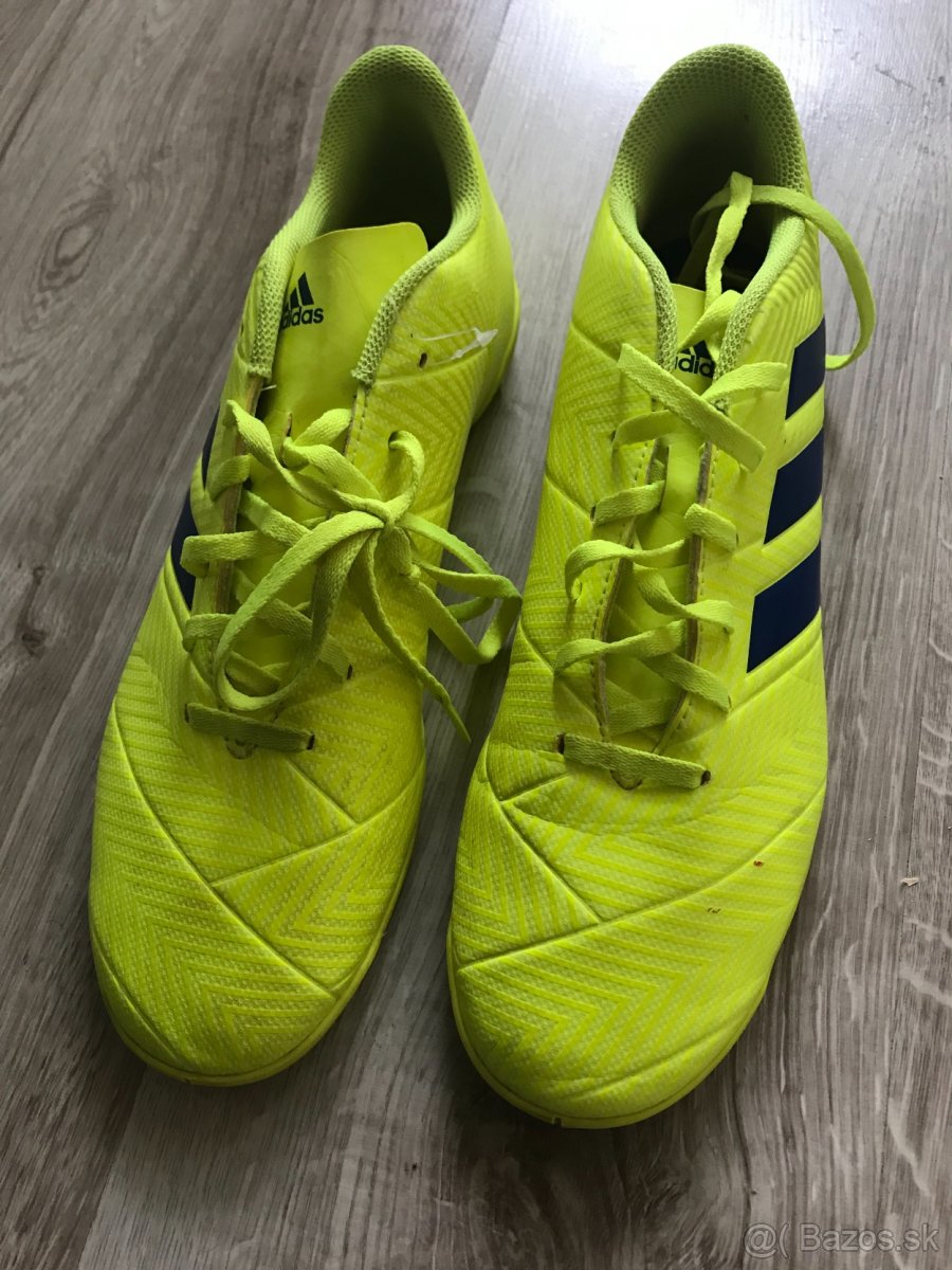 Halovky Adidas vel.44