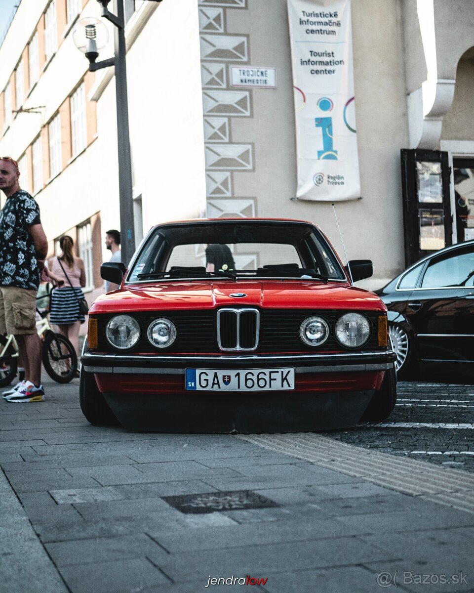 Bmw e21 316