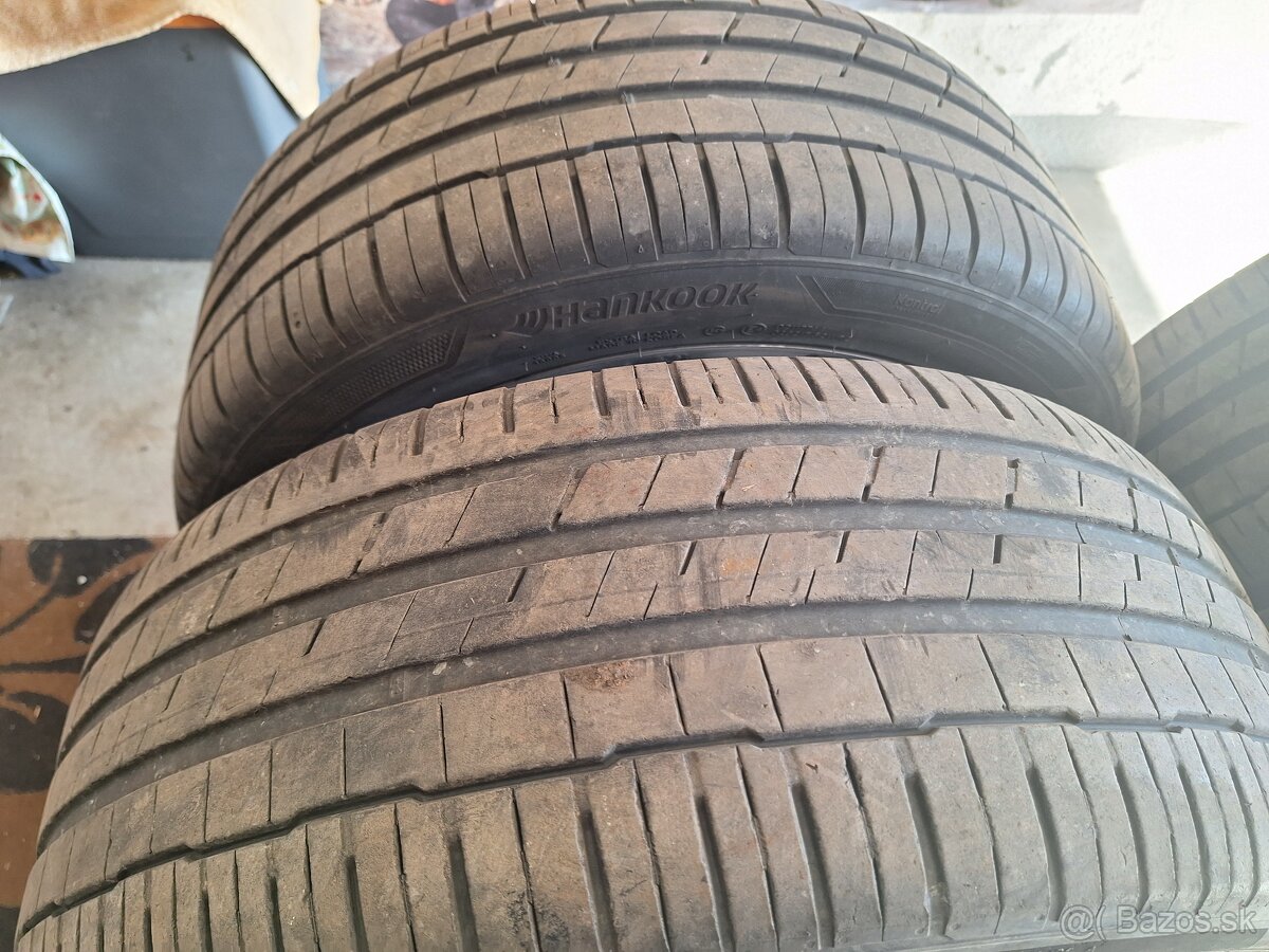 Predám letné pneu 245/45r.20