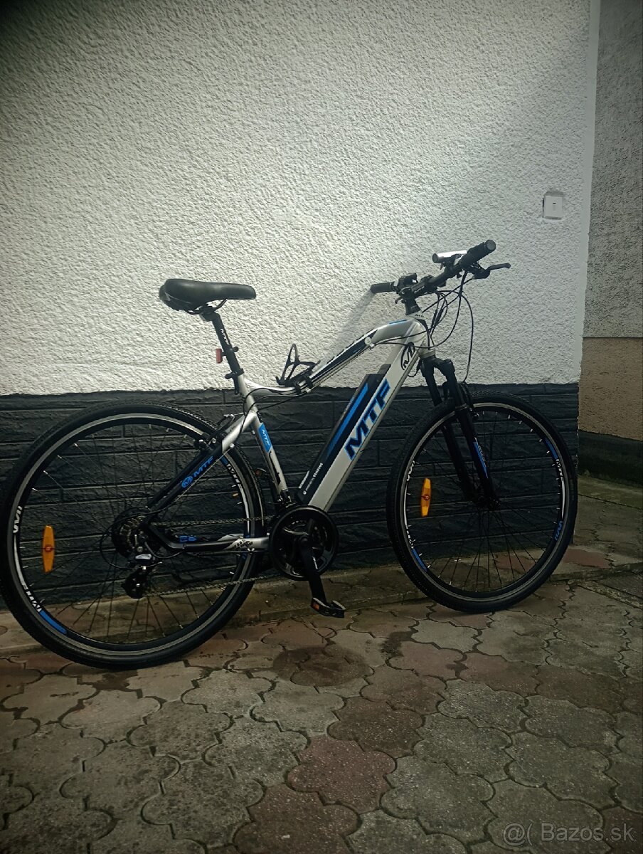 Krosový elektrobicykel Cross 3.0(20)