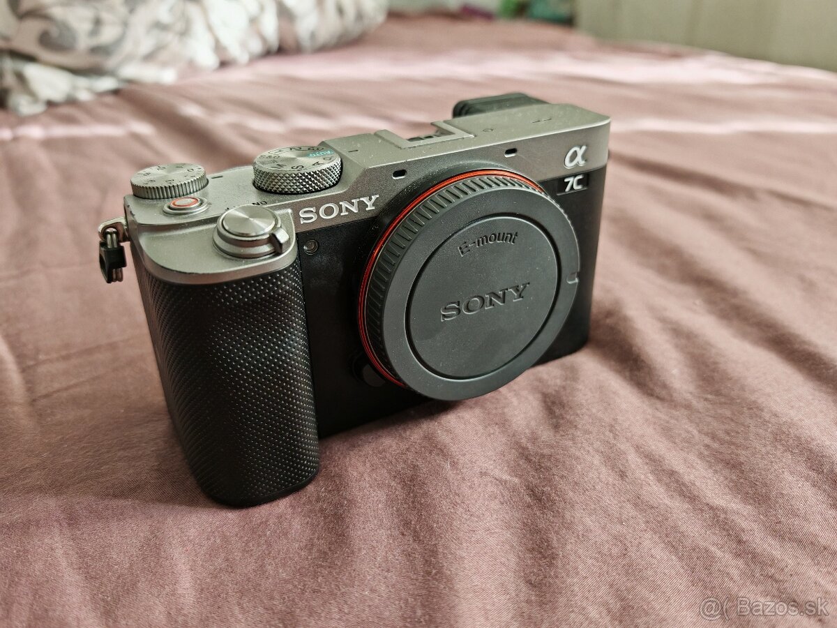 Sony A7C - telo