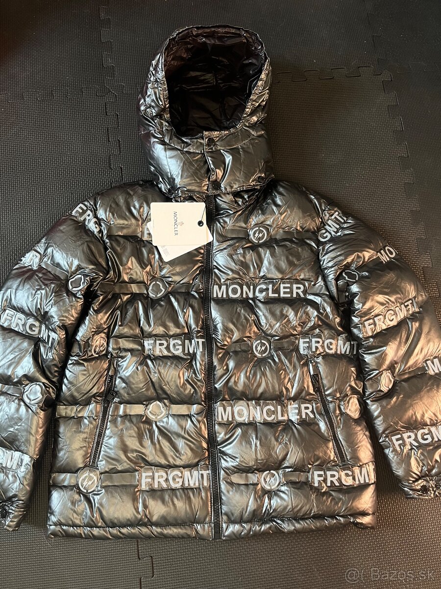 Moncler Bunda Maya