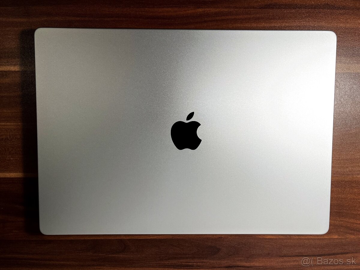 MacBook Pro 16” M2 Max – Perfektný stav, záruka do 9.5.2025