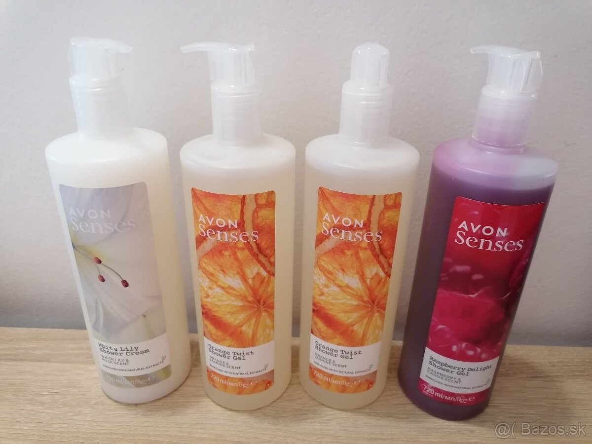 AVON Sprchovací gél set