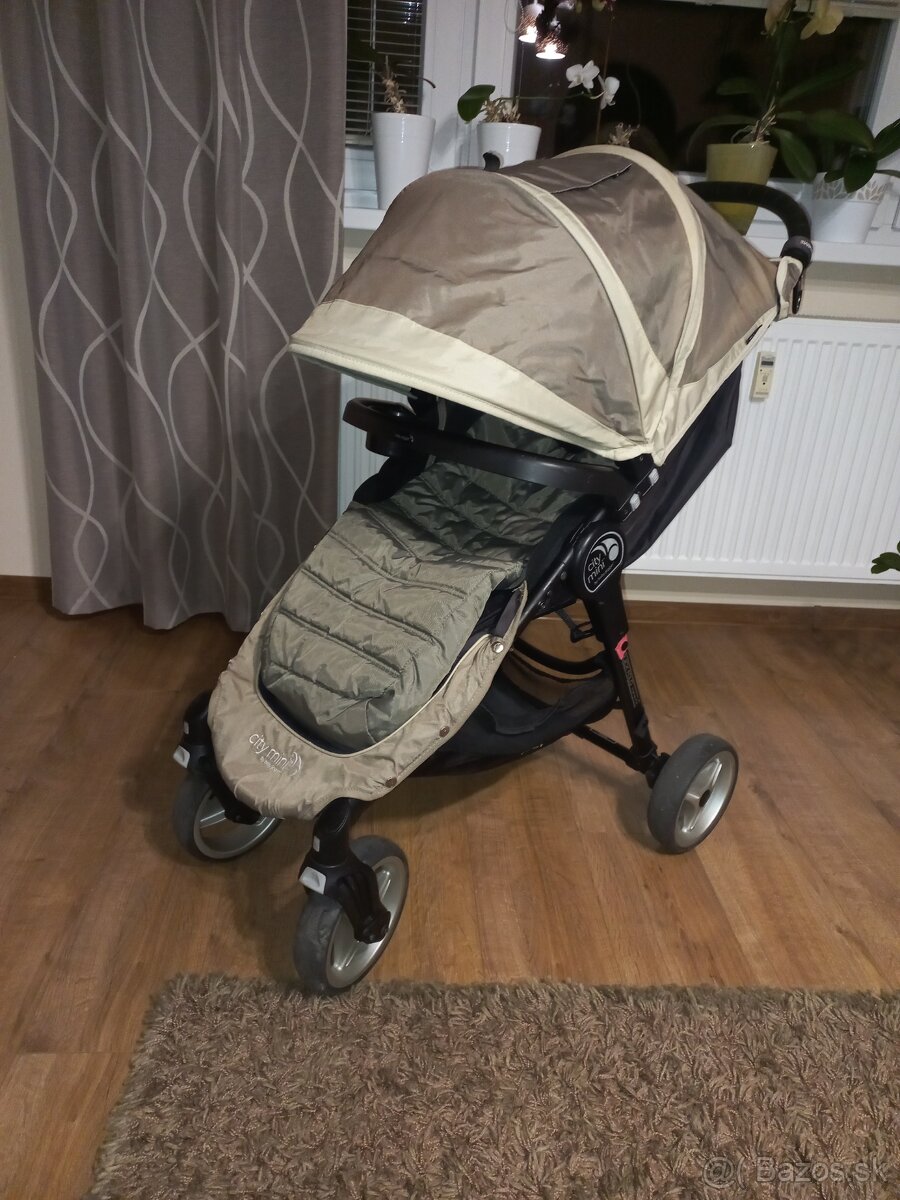 Baby jogger city mini