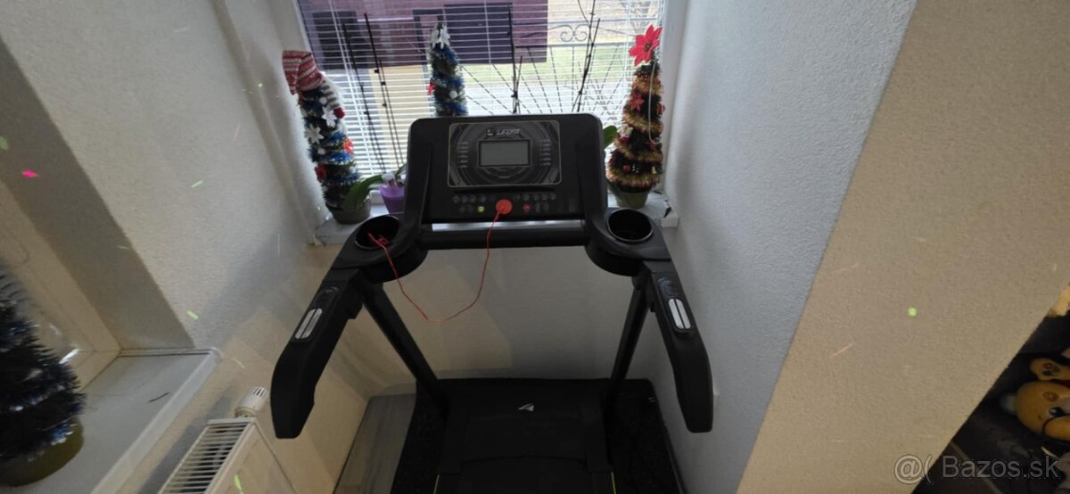 Predam Beziaci pás Lifefit TM5100