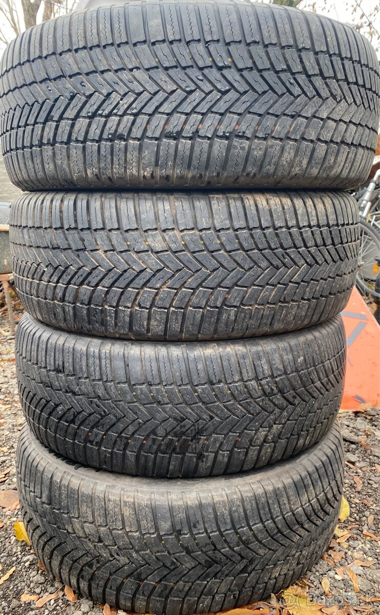 Zimné Pneu 235/55 R18 104V