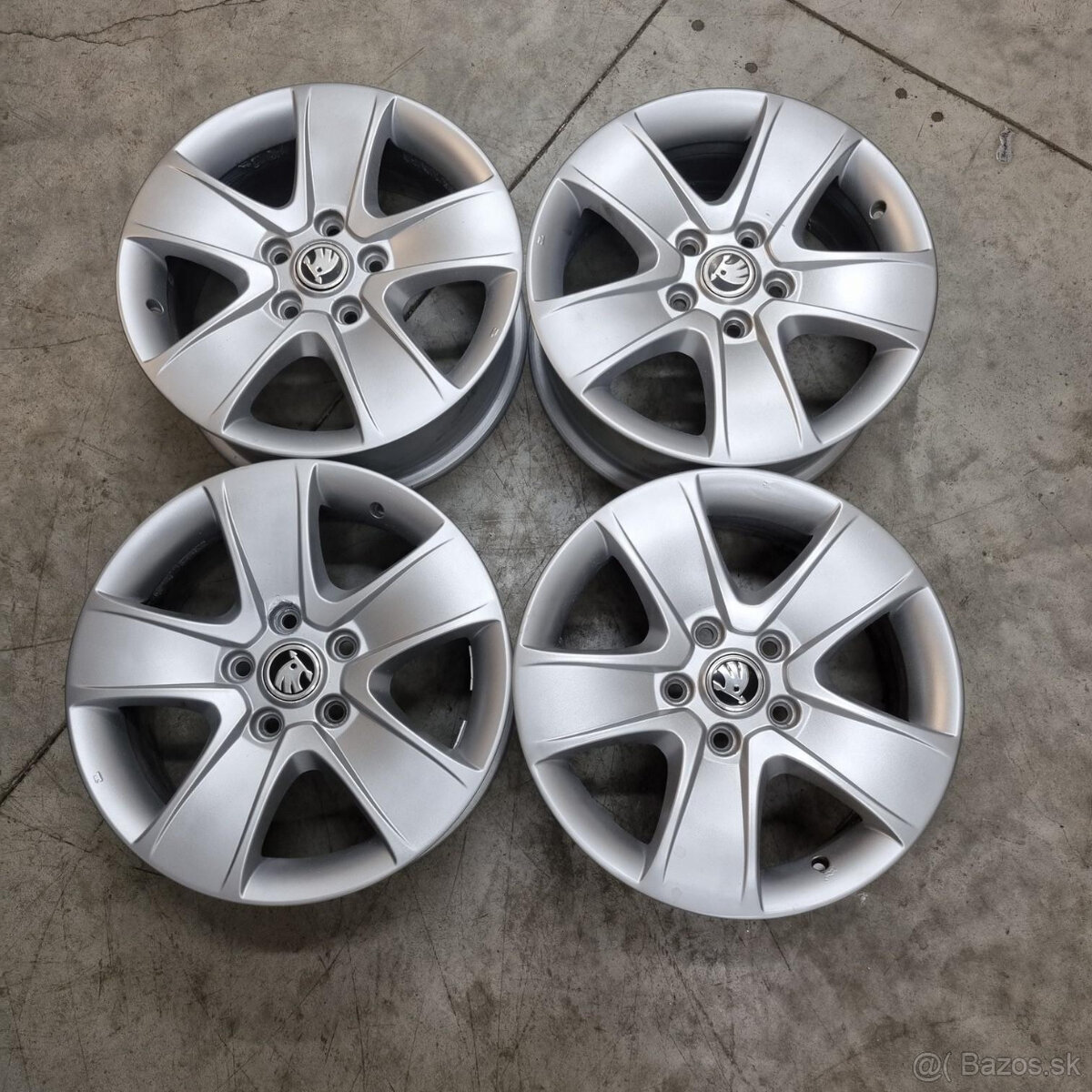 Originál Škoda Crateris disky 5x112 R16 ET50