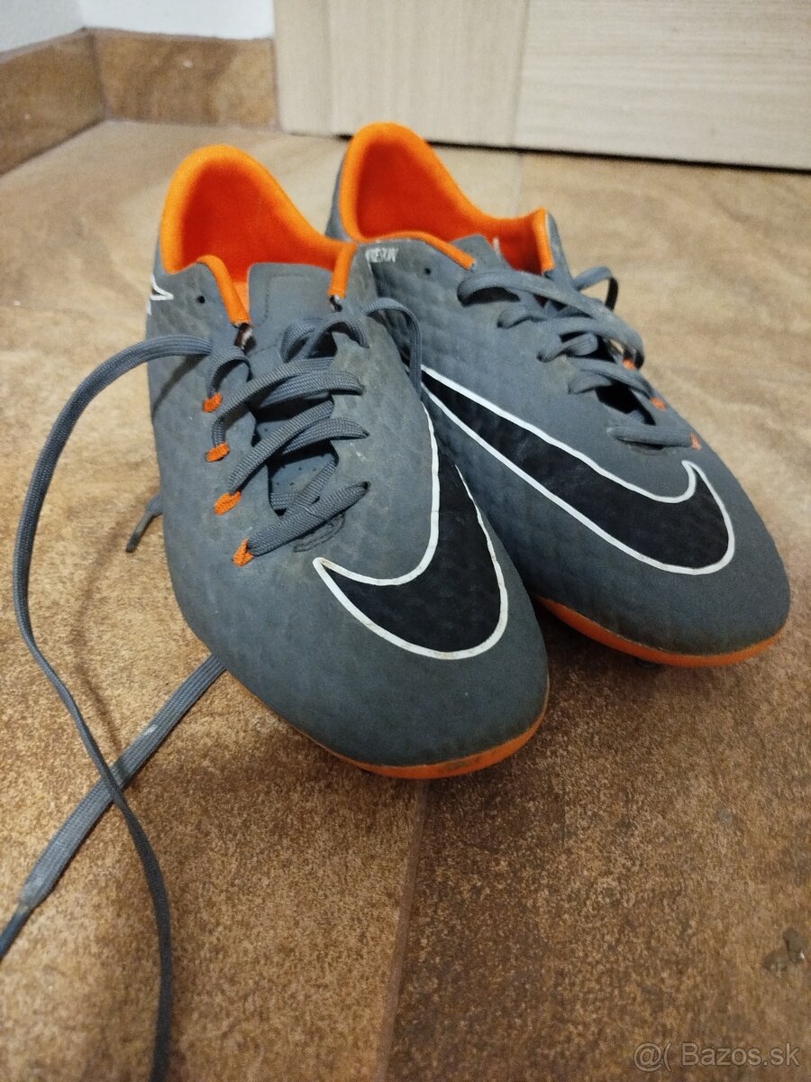 Nike Hypervenom