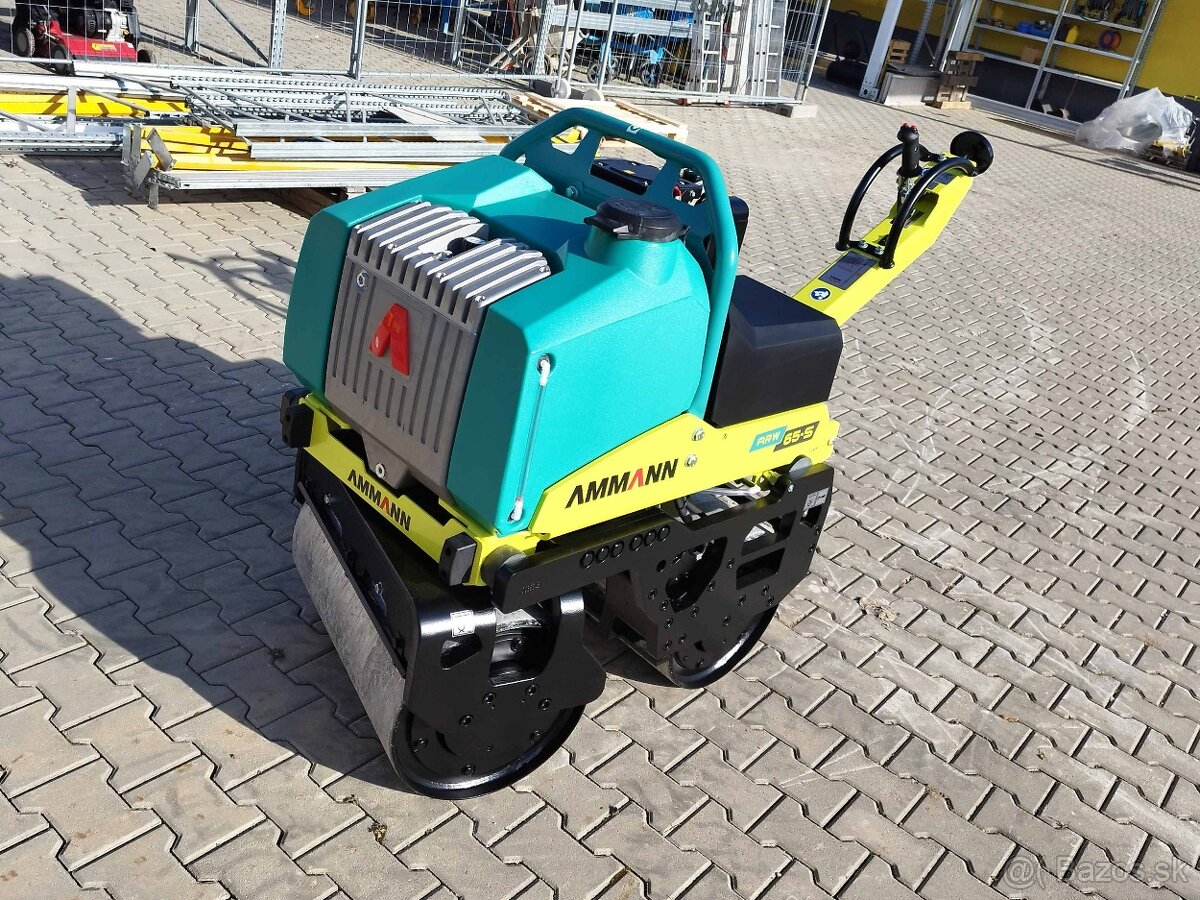 vibračný valec AMMANN ARW65 (800kg) s hydraulickým riadením