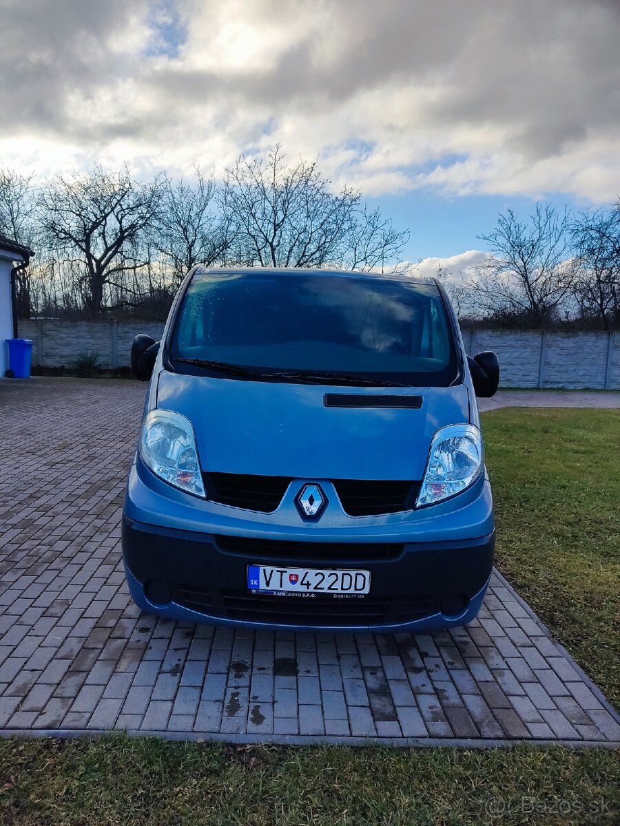 Renault trafic 2,0 dci,2011, 9 miest, dlhý, klíma