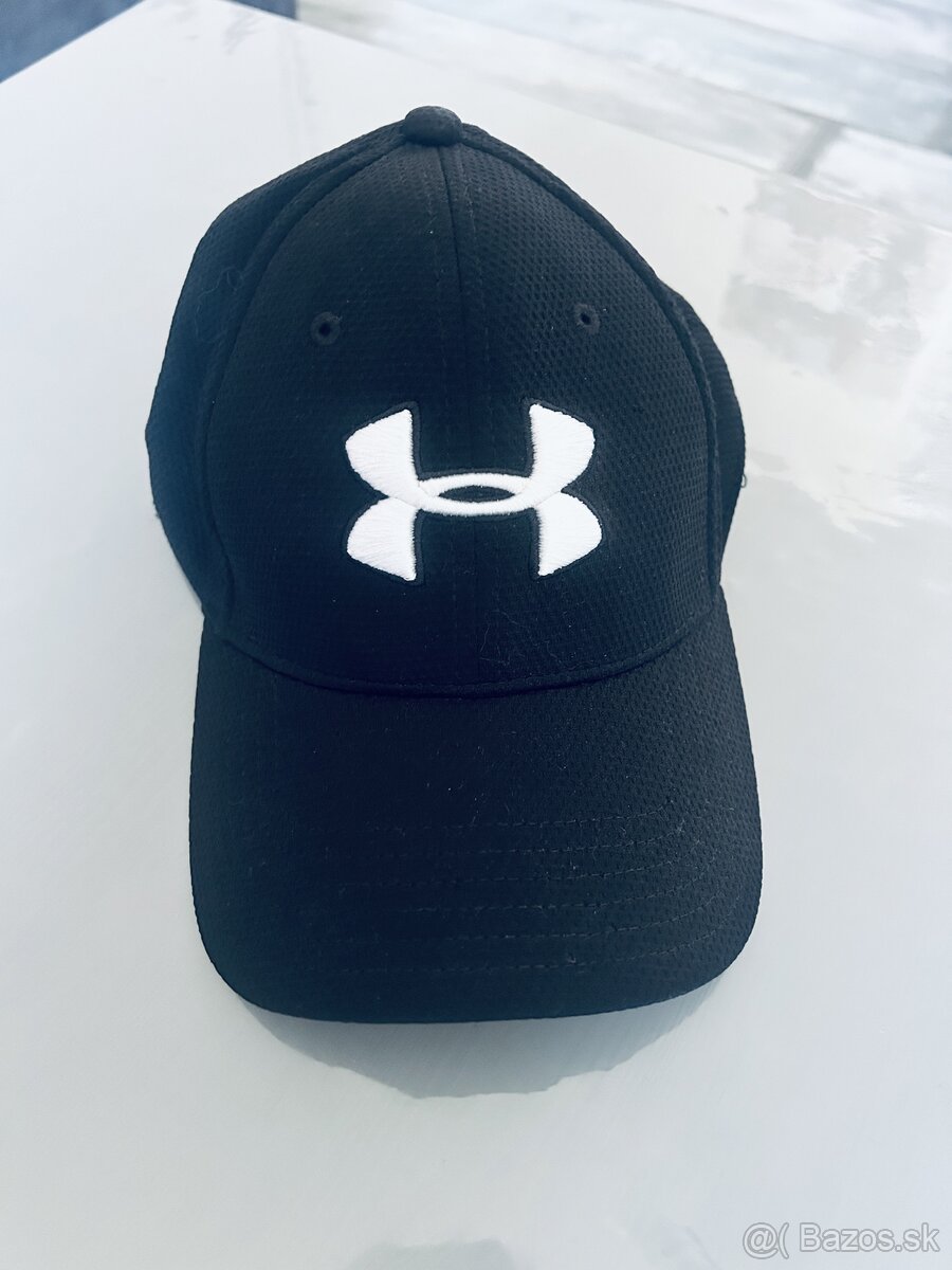 Under armour šiltovka