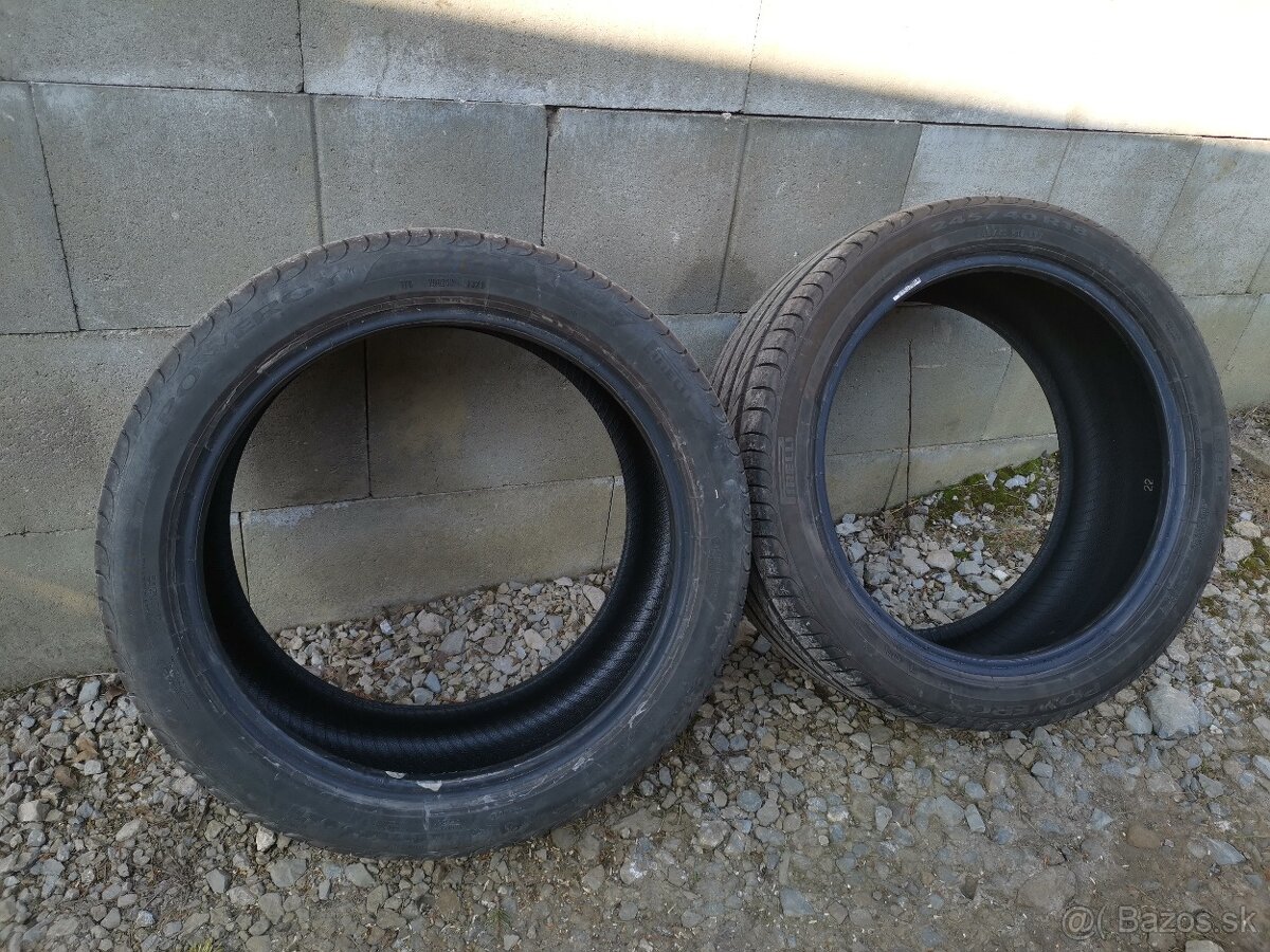 Predam 2ks pirelli 245 40 r18 letne