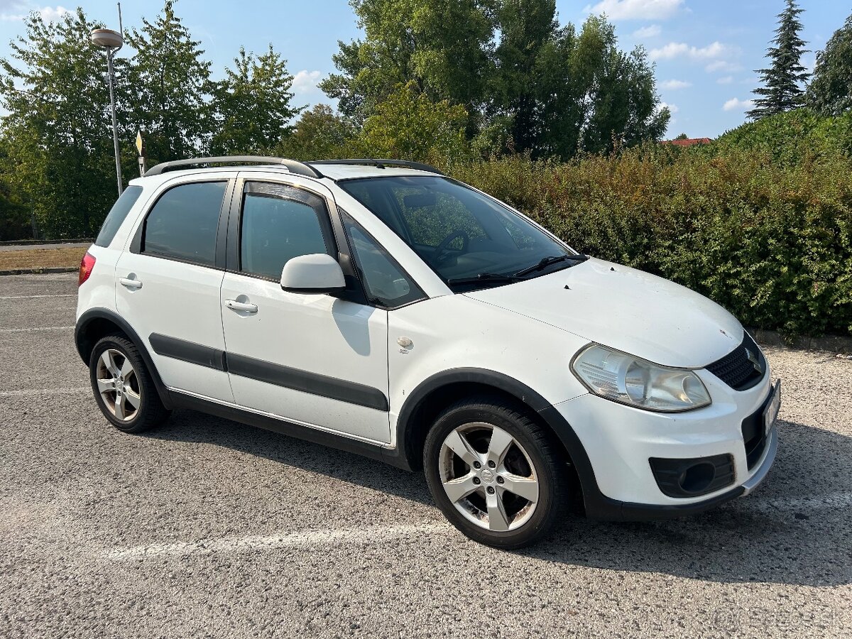 Suzuki SX4 4x4 benzín 1,6