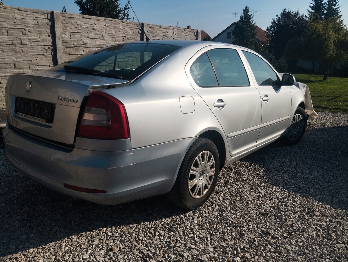 Rozpredám Škoda Octavia II facelift 1.9TDI 77kw BXE