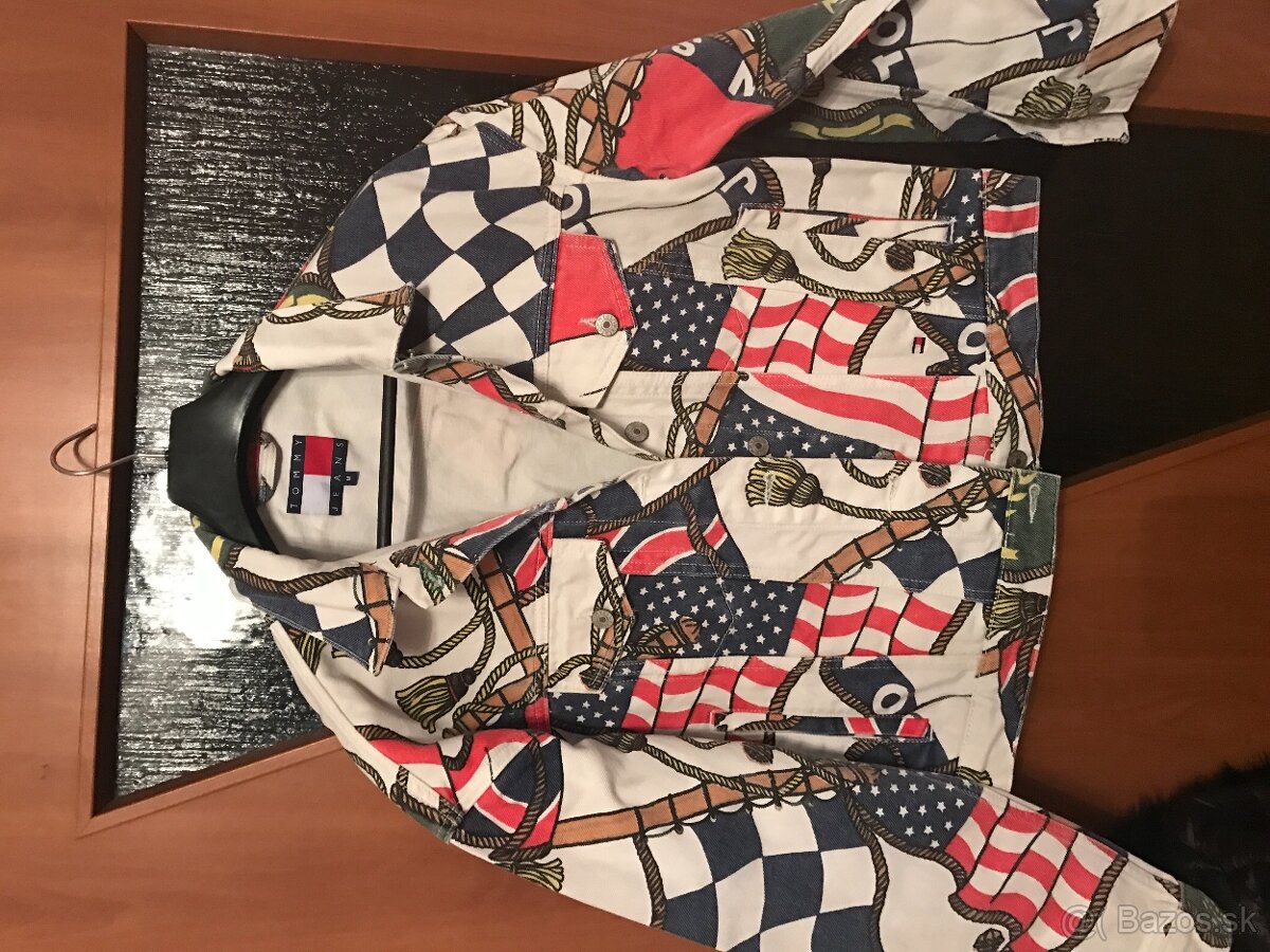 TOMMY HILFIGER originál riflova damska bundicka M/L