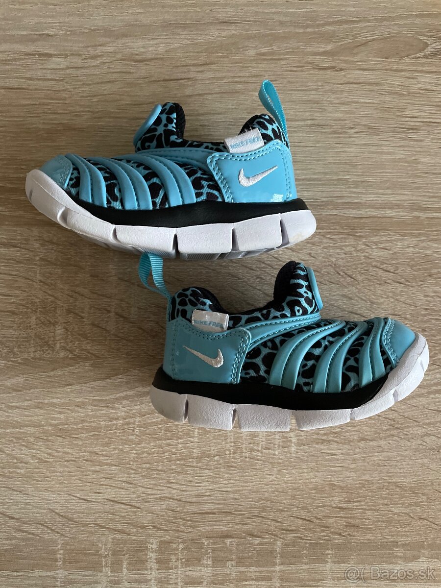 Tenisky Nike, vel. 19,5