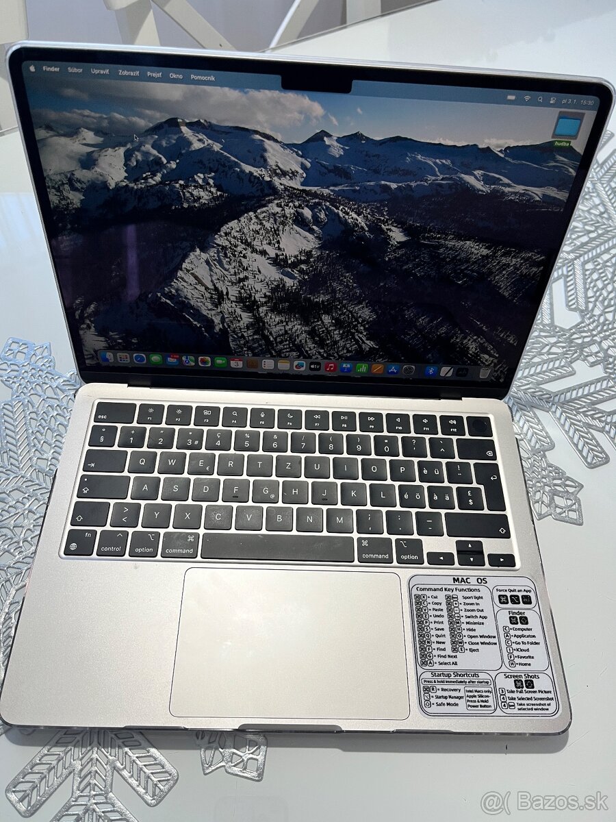 MacBook air13 M2