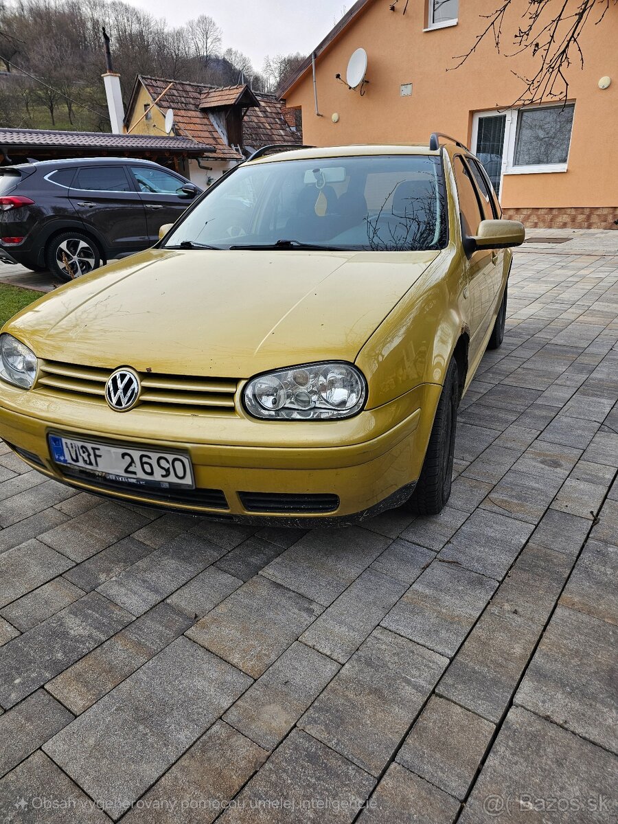 VOLKSWAGEN GOLF COMBI