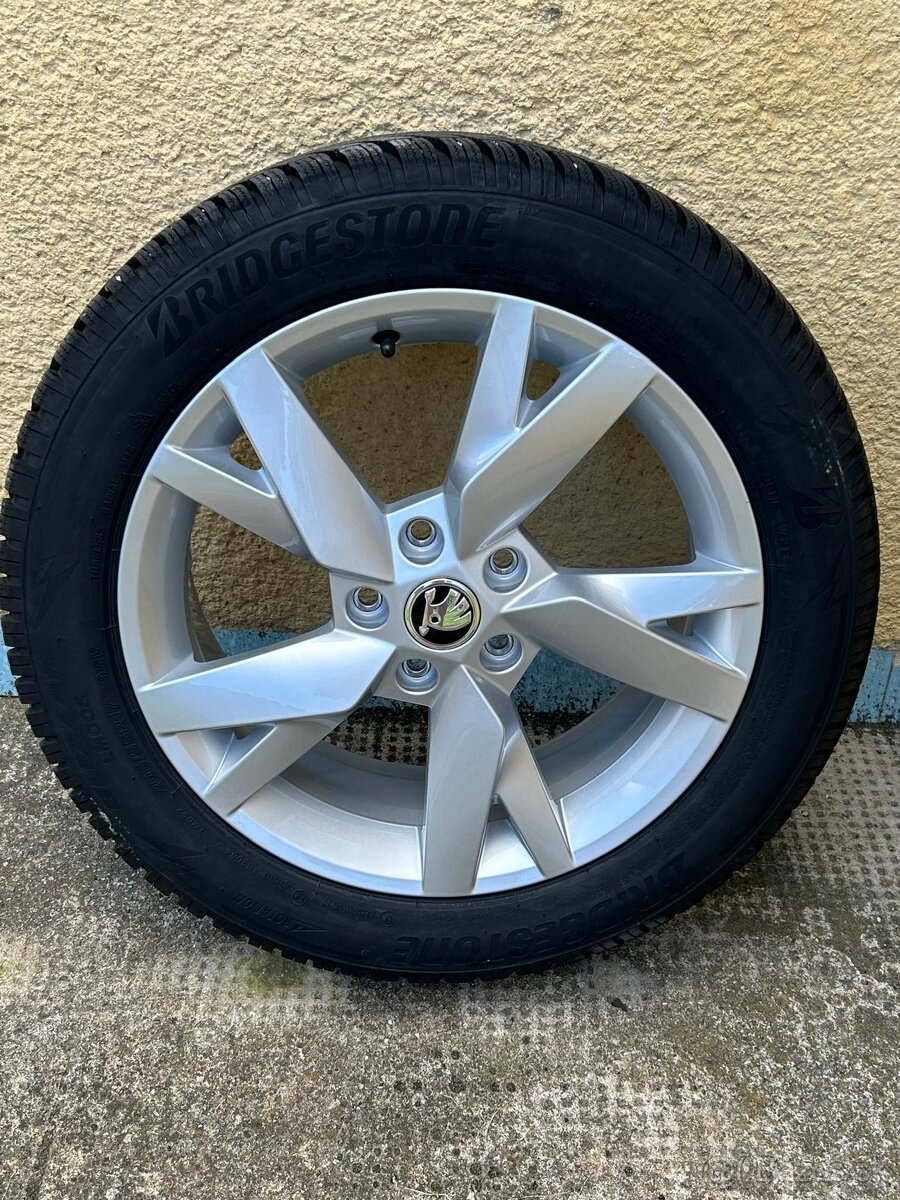 ALU Disky ŠKODA OCTAVIA IV Lyra 17″ 5×112 + 205/55R17 zimne