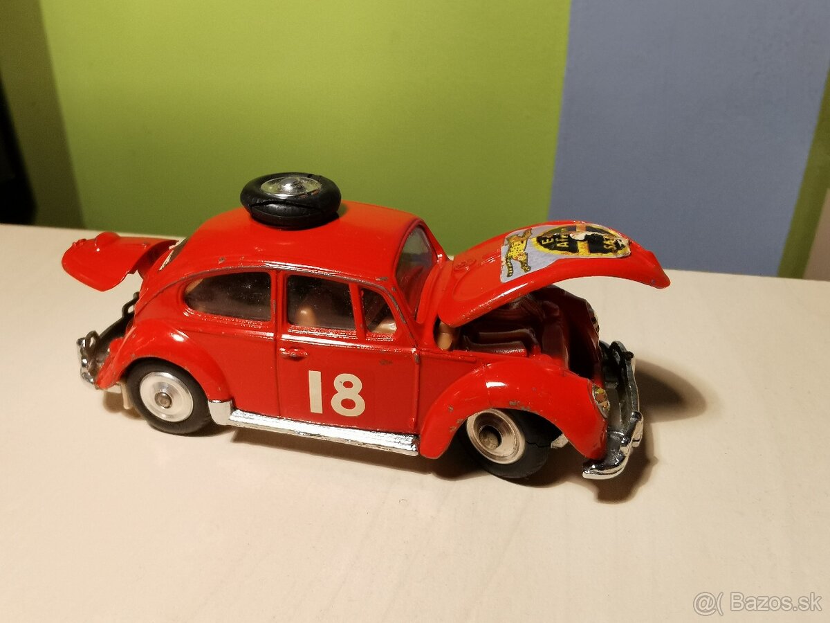 Corgi toys VW Safari