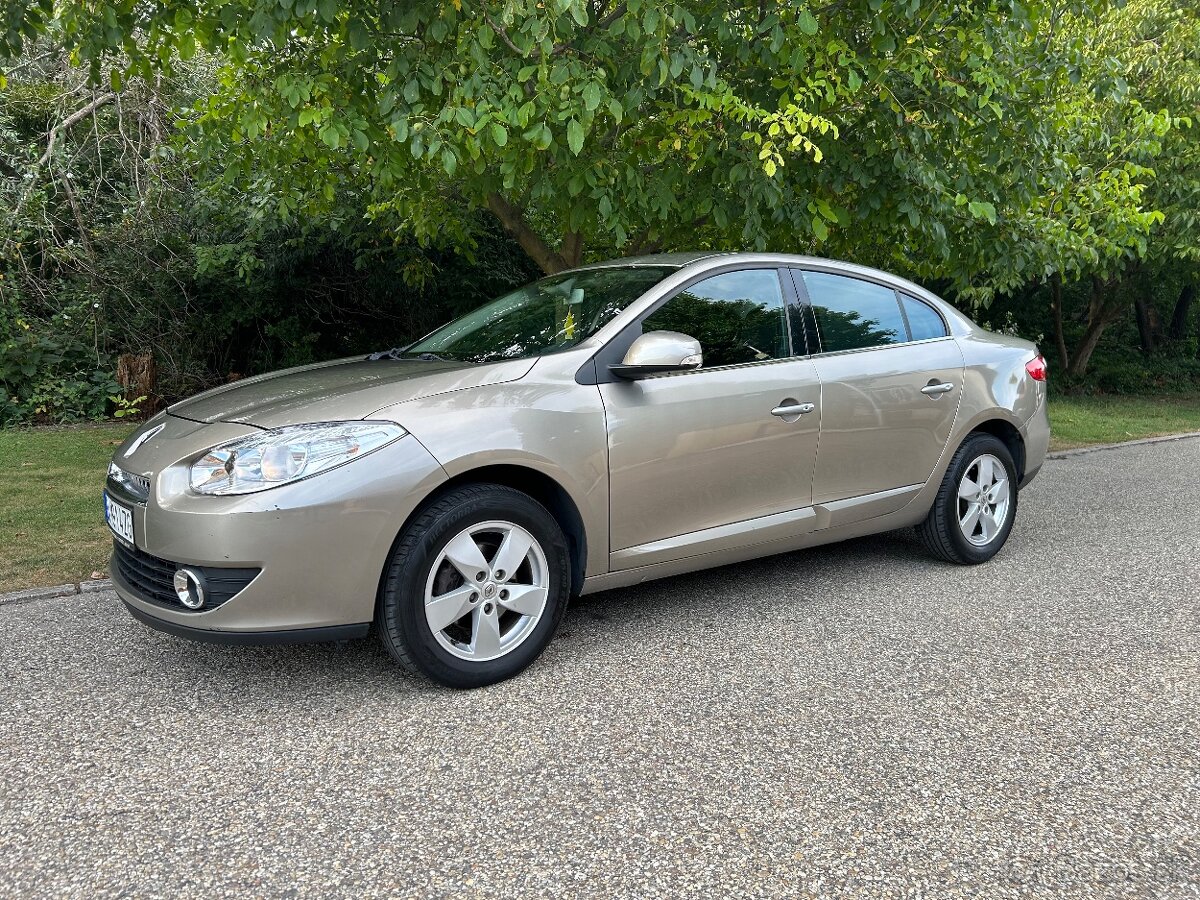 Renault Fluence 1.5dci 78kw - 1. Majiteľ