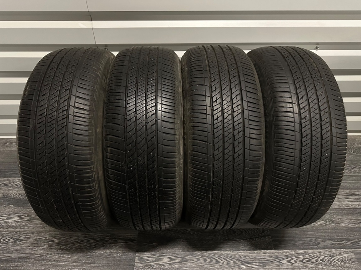 Sada pneu 235/55/18 BRIDGESTONE