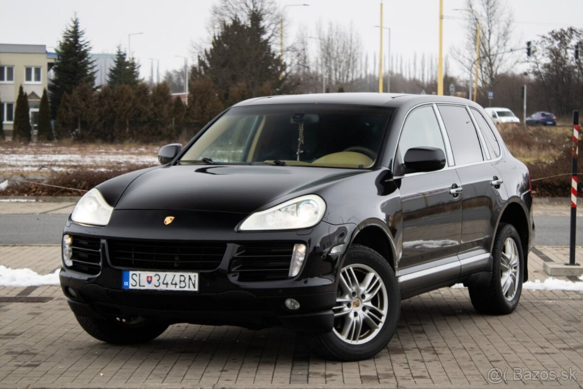 Porsche Cayenne Tiptronic